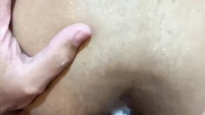 Active crazy to give the ass