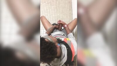 Gay Spy Cam Adventure: 5 Str8 Jocks Jerking in Public Outside!