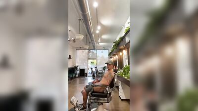 Expose Yourself In Public: Amateur Big Cocks and Straight Boys