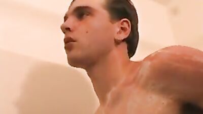 Spike College Boy Cums in Public Porn - Straight Guys Exposed!