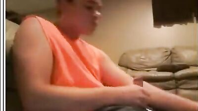 Orange shirt Cumshots Handjobs: Amateur Men in Action