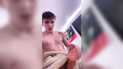 Young White Boys Perfect Ending Cumshot - A Web Cam Solo!
