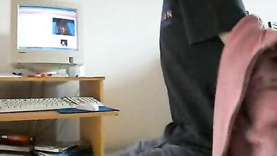 Young Cam Cum: Teen Boys Giving Head and Blowjobs for Your Pleasure!