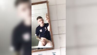 Gay Porn Mirror Selfie: Big Cocks Action Amateur