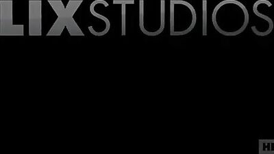 Gangbang Friends in Hot Room Sex Show! Hardcore Action and Oral Delight!