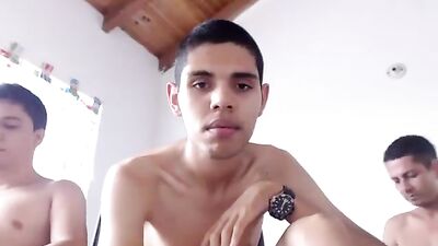 Gangbang Fun - Three Friends Cum Shots Group Sex