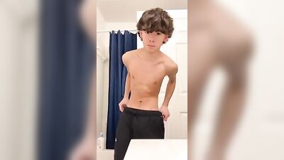 Hot Twink Teasing: The New Age!