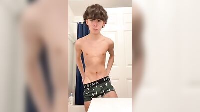 Hot Twink Teasing: The New Age!