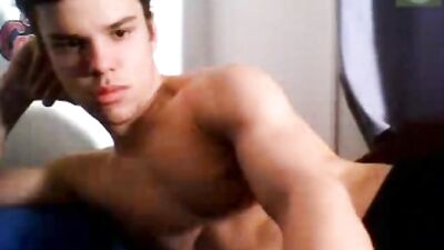 Boy Knows Ropes in NJ Foreskin Heat!