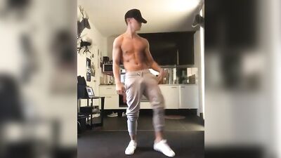 Cumming Dance Party: Cute Teen Action!