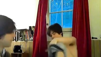 Twinks Unleashed! College Boyfriends Expose Their Raw Sexuality on Webcam!