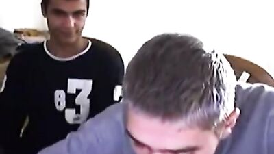 Two good friends masturbate - Web-Cam