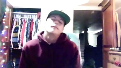 Gay Porn: Shaiman Lalichs Taylor Swift But Better, Only Better!