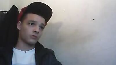 Young Italian Cock: Amateur Handjobs with Beautiful Older Men