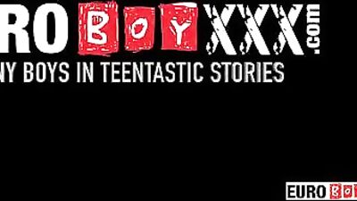 Gay Porn Pool Wank with Straight Boys