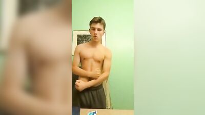 Hung Bro 13: College Amateur Big Cocks Showoff - I wasnt expecting this horse!