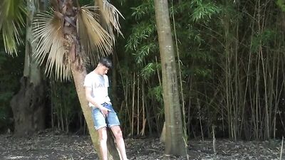 Gay Latin Outdoor Train Bare Group Cum Shots Action Public Sex!