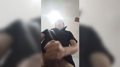 Gay Porn: Jerkers Cumming in the Spotlight!