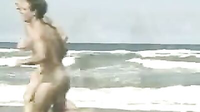 Jogging along the beach Muscle Boys Big Cocks Fun - Ready for Action!