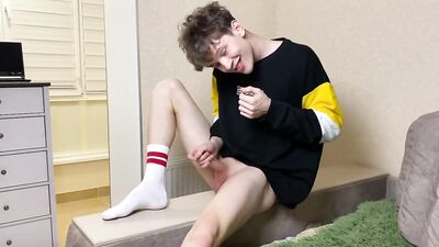 Relaxing his Monster Dick Before Bed - Big Cocks Cum Shots Handjob