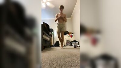 Gavins Leg Show - Gay Porn Video
