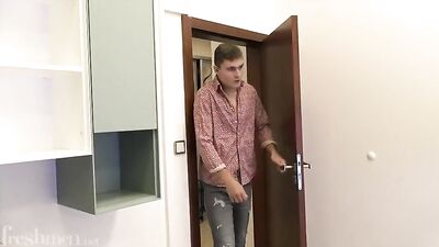 Bareback Bliss - Johnny and Toms Gay Porn Adventure