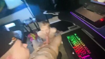 Daniel HAUSSER gets feet & cock worshipped