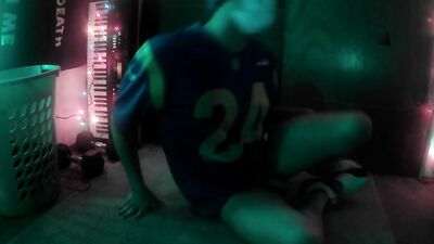 Sporty Femboy strips and plays with himself