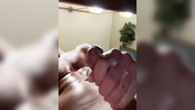 Lea*ked Snapchat / COLLEGE BOY CUMSHOT