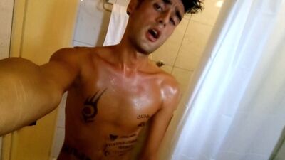 Uncut cock cum in toilet after sun tanning