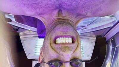 Cam Crest Shows his Cock in a Tanning bed