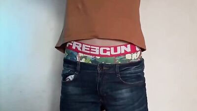 Sagging in freeguns: Hardcore Gay Porn Video - Sagging, Bareback, Muscles and More!