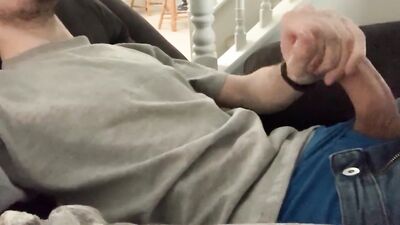 Twink covers his clothes in cum