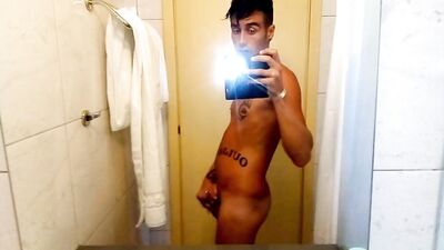 Stuffed belly amateur jerking