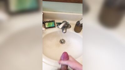 my first time cumming in the sink