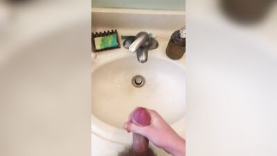 my first time cumming in the sink