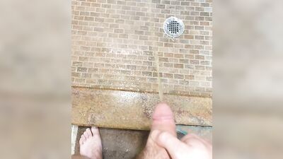 Twink pisses in shower