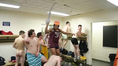 Gay Harlem Shake Locker Room Fun Voyeur