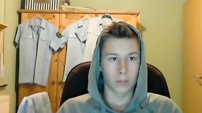 Blonde Handsome Cutie Boy Explodes on Cam!