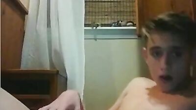 Gay Porn Twink Ass Play Online with Buddy!