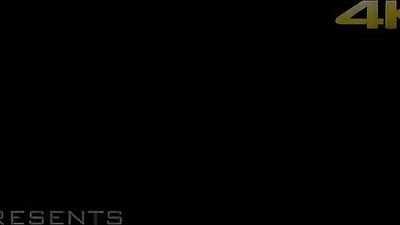 Bareback Bosses: Five Jongens in the Great Outdoors