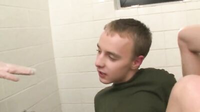 [ST][09] Bareback spunk frenzy HD - Scene3