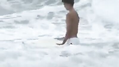 Surfing Hotness: Amateur Model Cums and Jerks Off