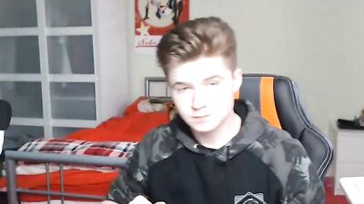 Cumshot Dreamboys - Young Solo Jizz Fest!