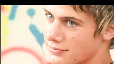 Young Casting Audition Shoot on Bed - Teens Gay Porn!