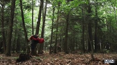 PORN DADDY AND HOT TWINK COUPLESHOW: PUBLIC OUTDOOR SEX ADVENTURES