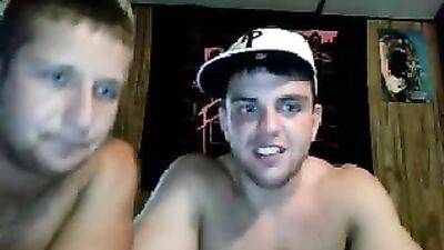 Bald Amateur Glory Holes Web-Cam - Check out my bald!