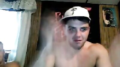 Bald Amateur Glory Holes Web-Cam - Check out my bald!