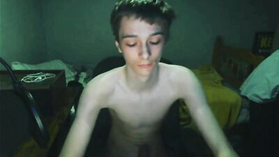 Jasons Big Cock Frat Boy Handjob Show!