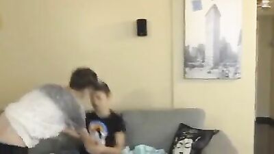 Pizza oder doch lieber Sex: The Ultimate Gay Porn Experience!